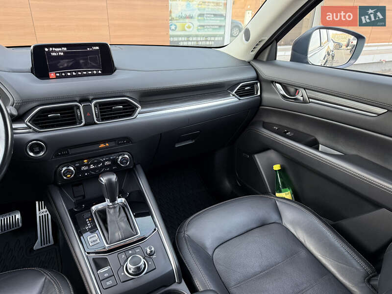 Позашляховик / Кросовер Mazda CX-5 2018 в Києві фото 37 Позашляховик / Кросовер Mazda CX-5 2018 в Києві