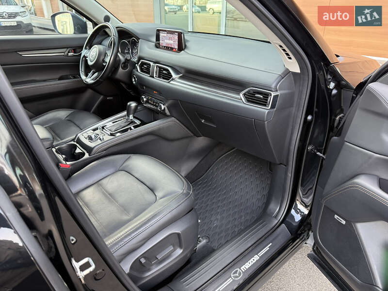 Позашляховик / Кросовер Mazda CX-5 2018 в Києві фото 61 Позашляховик / Кросовер Mazda CX-5 2018 в Києві