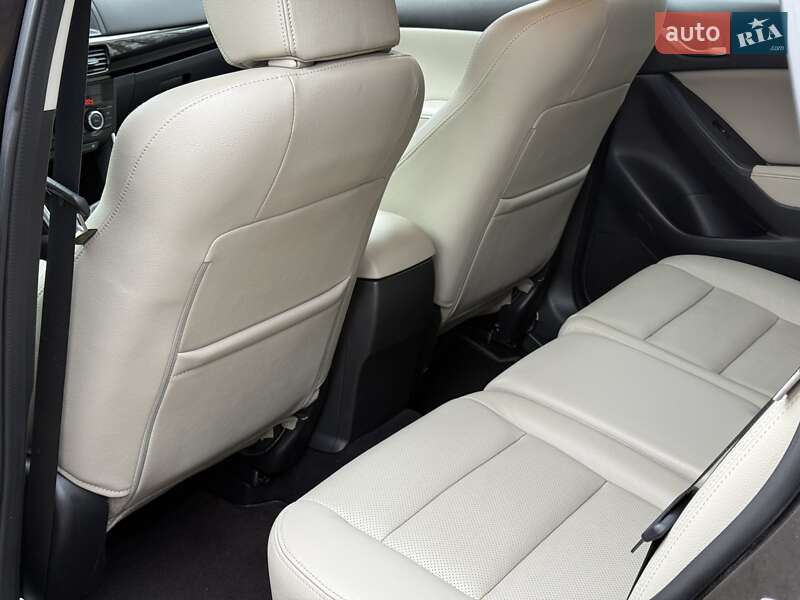 Внедорожник / Кроссовер Mazda CX-5 2012 в Черновцах