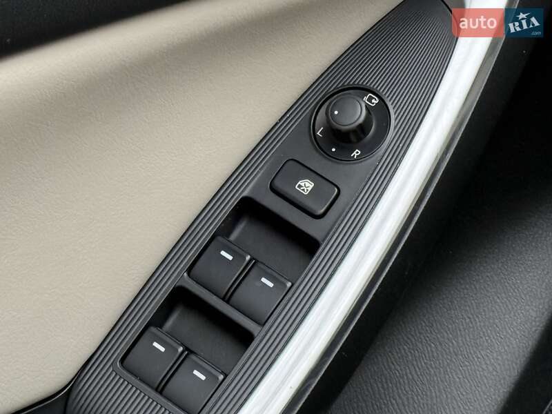 Внедорожник / Кроссовер Mazda CX-5 2012 в Черновцах