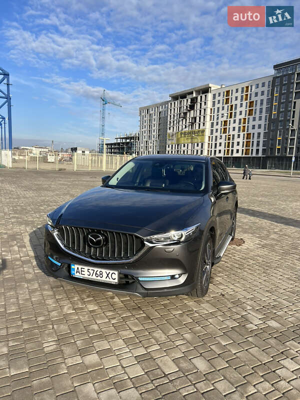 Позашляховик / Кросовер Mazda CX-5 2017 в Харкові