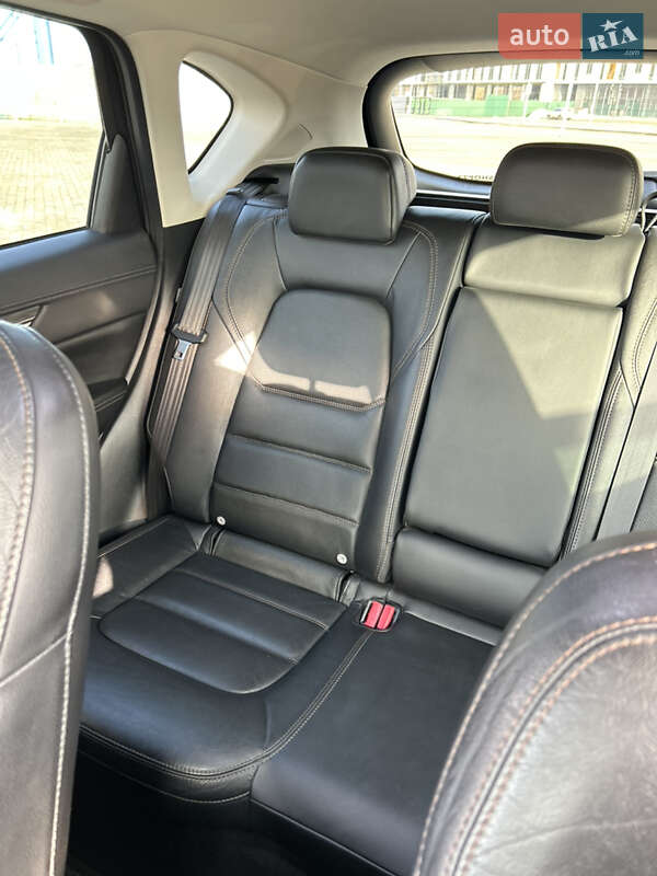 Позашляховик / Кросовер Mazda CX-5 2017 в Харкові