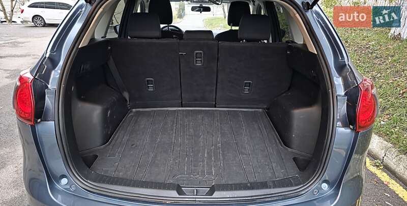 Внедорожник / Кроссовер Mazda CX-5 2015 в Ровно фото 8 Внедорожник / Кроссовер Mazda CX-5 2015 в Ровно