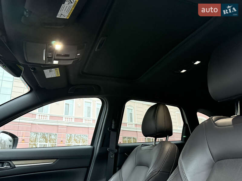 Внедорожник / Кроссовер Mazda CX-5 2019 в Одессе