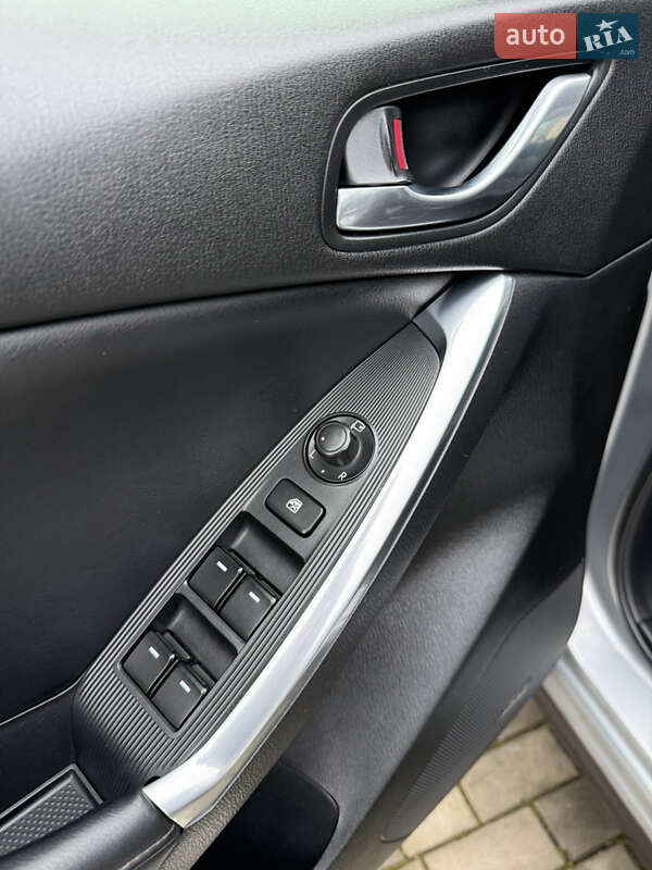 Внедорожник / Кроссовер Mazda CX-5 2013 в Луцке