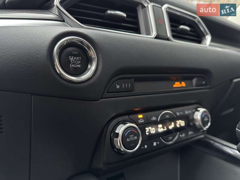 Внедорожник / Кроссовер Mazda CX-5 2017 в Киеве