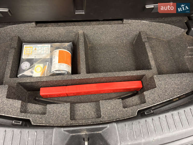 Внедорожник / Кроссовер Mazda CX-5 2015 в Хороле фото 19 Внедорожник / Кроссовер Mazda CX-5 2015 в Хороле