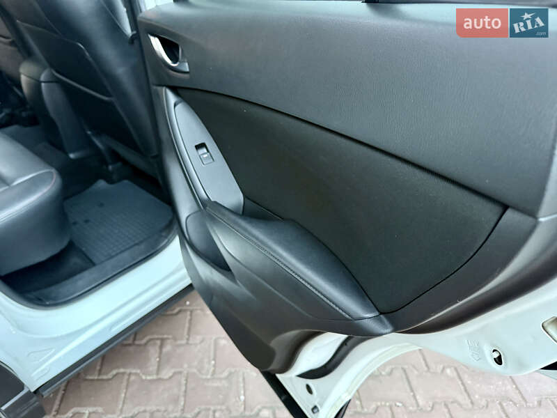 Внедорожник / Кроссовер Mazda CX-5 2014 в Киеве фото 42 Внедорожник / Кроссовер Mazda CX-5 2014 в Киеве