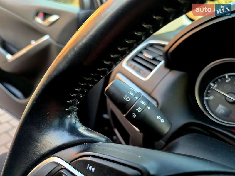 Внедорожник / Кроссовер Mazda CX-5 2016 в Мукачево