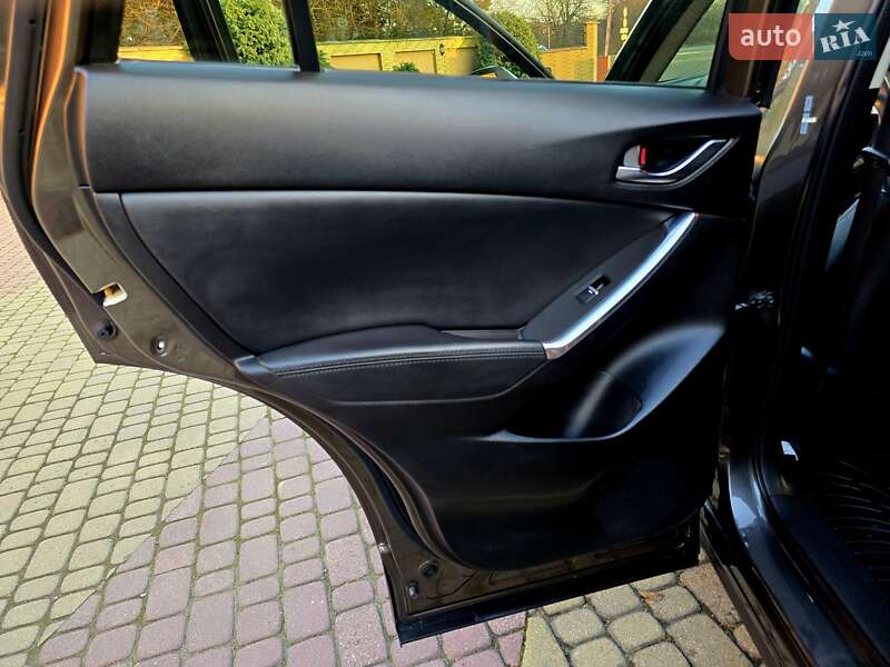 Внедорожник / Кроссовер Mazda CX-5 2016 в Мукачево