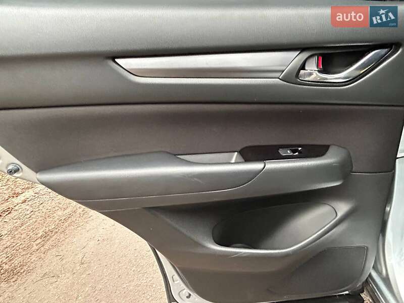 Позашляховик / Кросовер Mazda CX-5 2018 в Охтирці