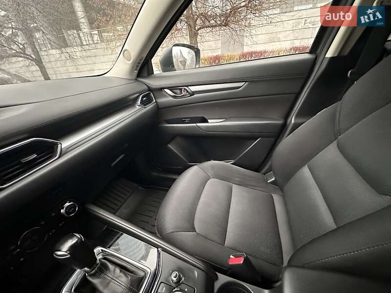 Внедорожник / Кроссовер Mazda CX-5 2018 в Киеве фото 17 Внедорожник / Кроссовер Mazda CX-5 2018 в Киеве