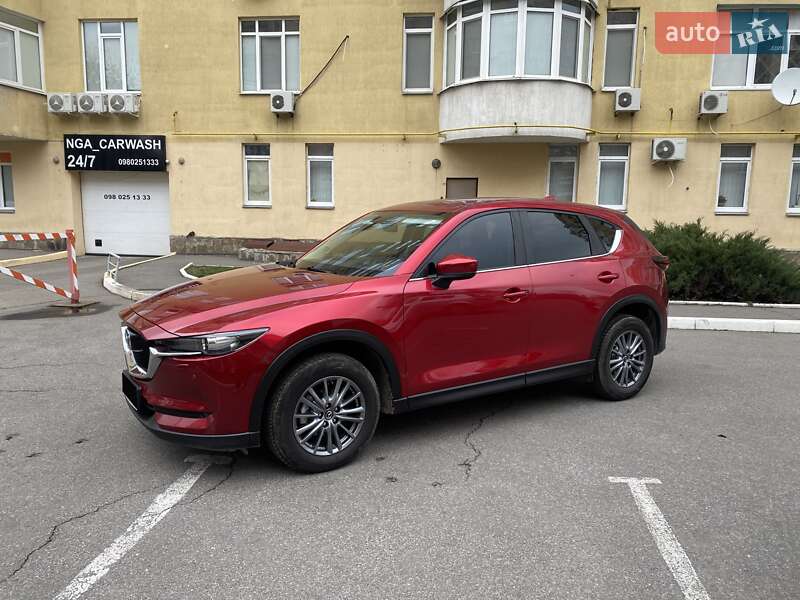 Внедорожник / Кроссовер Mazda CX-5 2017 в Харькове