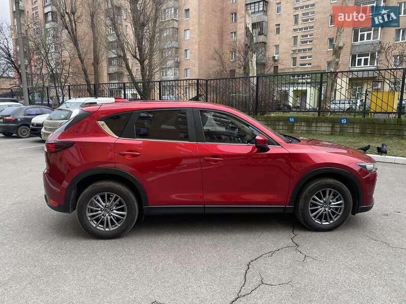 Внедорожник / Кроссовер Mazda CX-5 2017 в Харькове