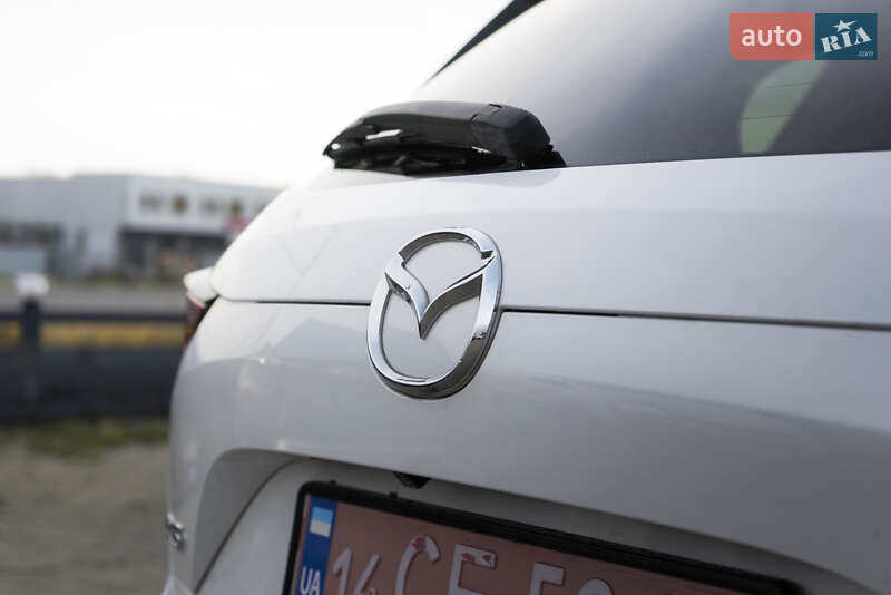 Внедорожник / Кроссовер Mazda CX-5 2019 в Ужгороде фото 8 Внедорожник / Кроссовер Mazda CX-5 2019 в Ужгороде