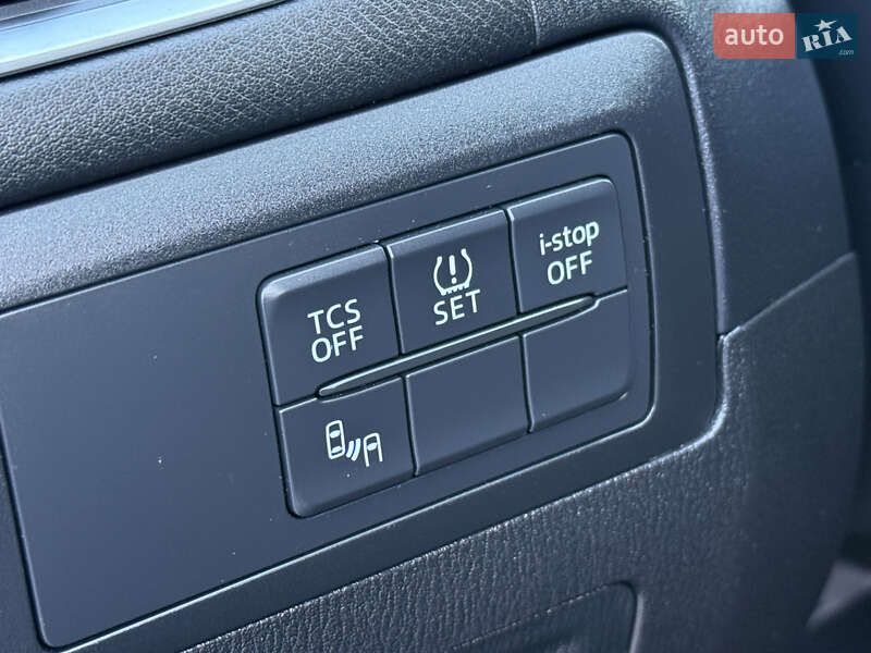 Внедорожник / Кроссовер Mazda CX-5 2015 в Ровно