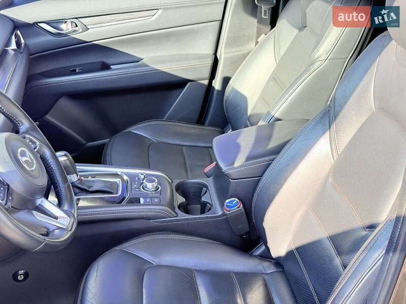 Внедорожник / Кроссовер Mazda CX-5 2018 в Харькове фото 26 Внедорожник / Кроссовер Mazda CX-5 2018 в Харькове