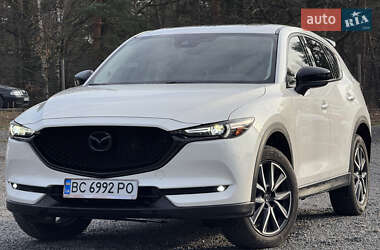 Внедорожник / Кроссовер Mazda CX-5 2017 в Новояворовске
