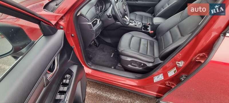 Внедорожник / Кроссовер Mazda CX-5 2022 в Ровно