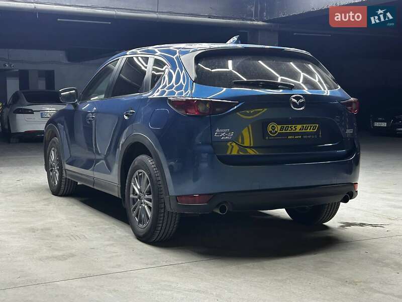 Внедорожник / Кроссовер Mazda CX-5 2017 в Черновцах