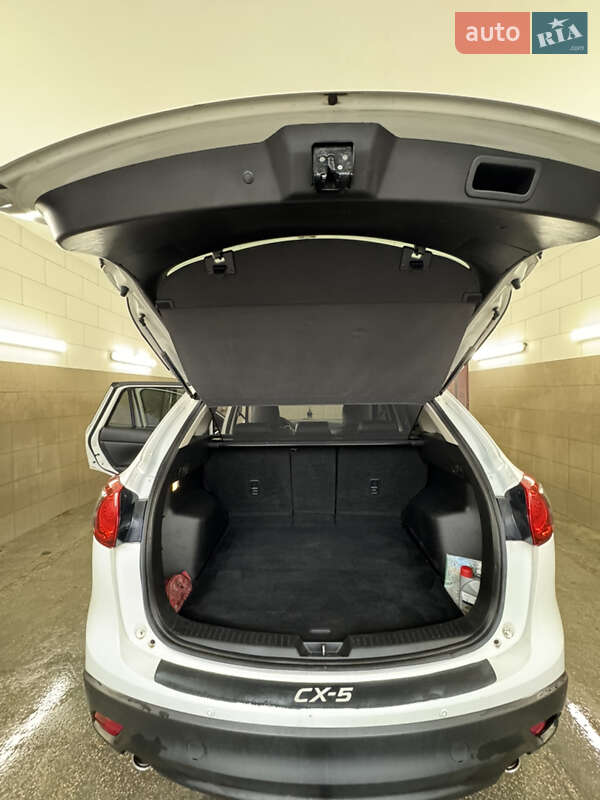 Внедорожник / Кроссовер Mazda CX-5 2013 в Самборе