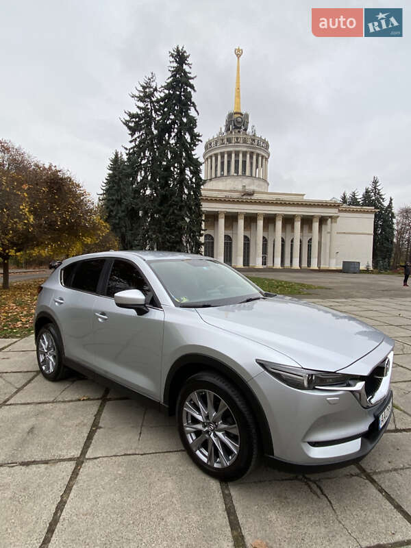 Внедорожник / Кроссовер Mazda CX-5 2018 в Киеве фото 14 Внедорожник / Кроссовер Mazda CX-5 2018 в Киеве