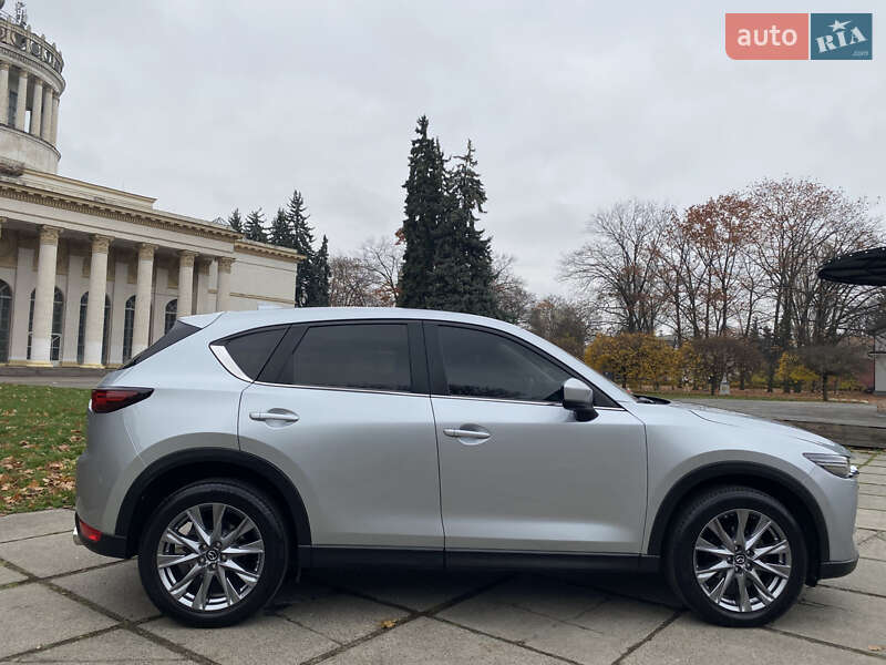 Внедорожник / Кроссовер Mazda CX-5 2018 в Киеве фото 15 Внедорожник / Кроссовер Mazda CX-5 2018 в Киеве