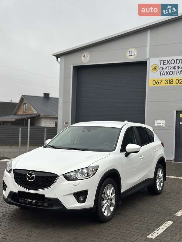 Внедорожник / Кроссовер Mazda CX-5 2014 в Нововолынске