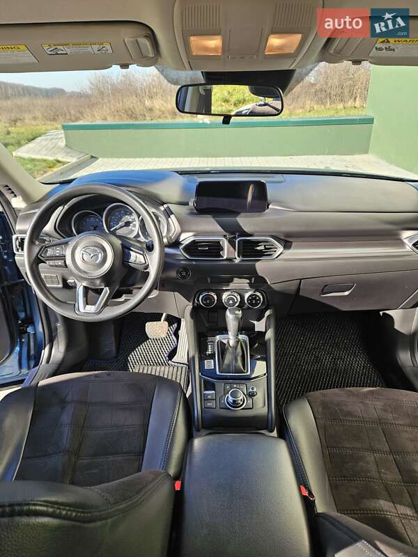 Внедорожник / Кроссовер Mazda CX-5 2017 в Черновцах