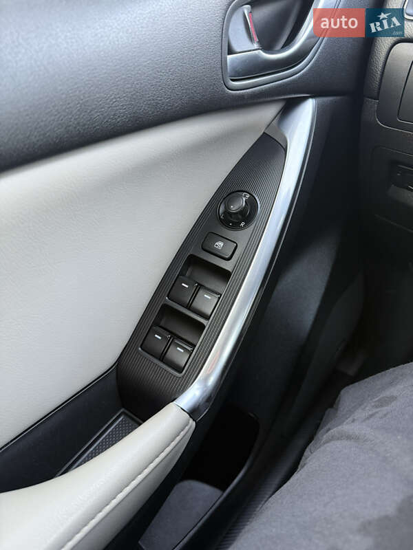 Внедорожник / Кроссовер Mazda CX-5 2013 в Ивано-Франковске фото 43 Внедорожник / Кроссовер Mazda CX-5 2013 в Ивано-Франковске