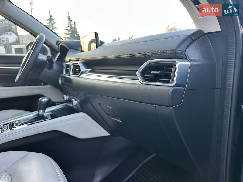 Внедорожник / Кроссовер Mazda CX-5 2018 в Дубно