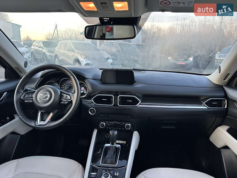 Внедорожник / Кроссовер Mazda CX-5 2018 в Дубно