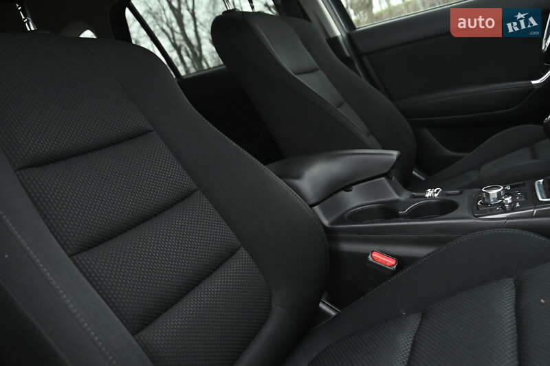 Внедорожник / Кроссовер Mazda CX-5 2016 в Бердичеве фото 42 Внедорожник / Кроссовер Mazda CX-5 2016 в Бердичеве