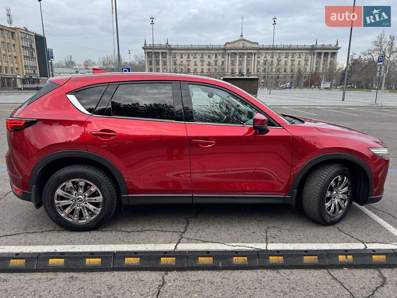 Внедорожник / Кроссовер Mazda CX-5 2017 в Николаеве