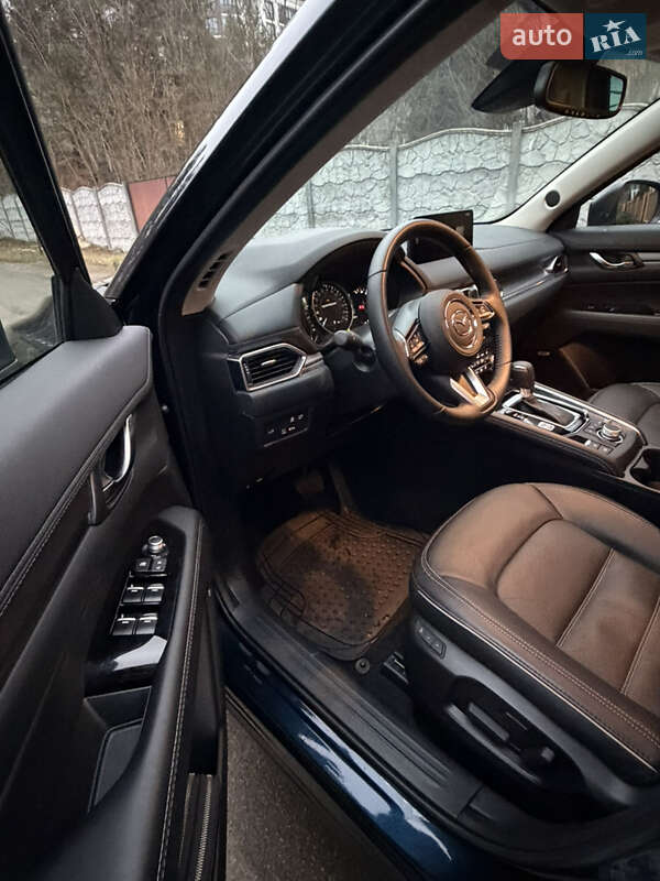 Внедорожник / Кроссовер Mazda CX-5 2025 в Киеве