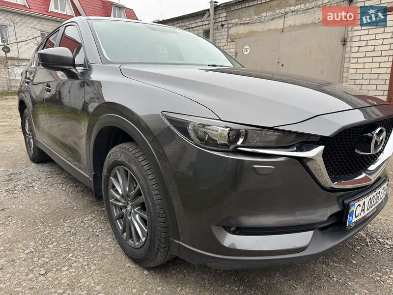 Внедорожник / Кроссовер Mazda CX-5 2017 в Черкассах