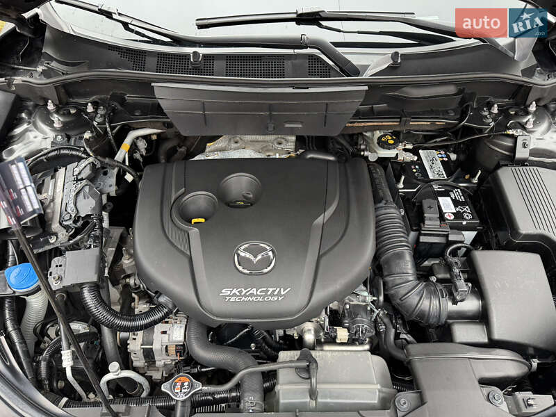 Внедорожник / Кроссовер Mazda CX-5 2017 в Черкассах