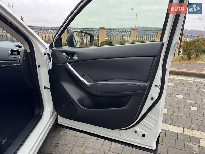 Внедорожник / Кроссовер Mazda CX-5 2016 в Дрогобыче