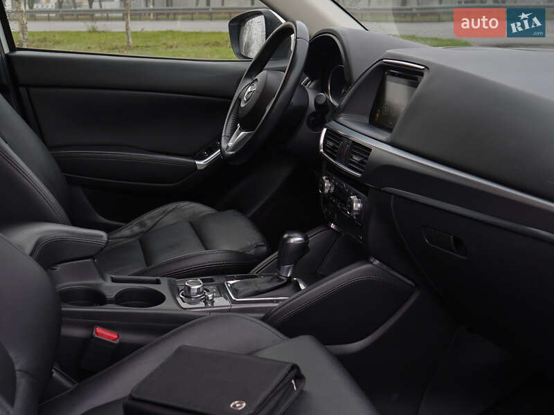 Внедорожник / Кроссовер Mazda CX-5 2017 в Днепре