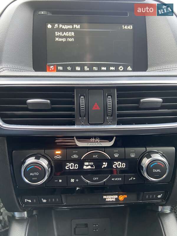 Внедорожник / Кроссовер Mazda CX-5 2016 в Новояворовске