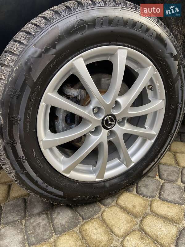 Внедорожник / Кроссовер Mazda CX-5 2016 в Новояворовске