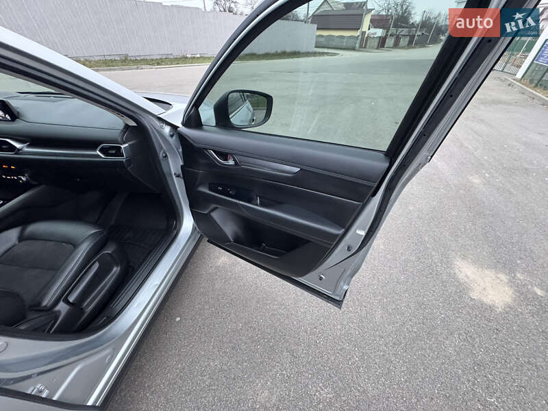 Позашляховик / Кросовер Mazda CX-5 2017 в Києві фото 56 Позашляховик / Кросовер Mazda CX-5 2017 в Києві