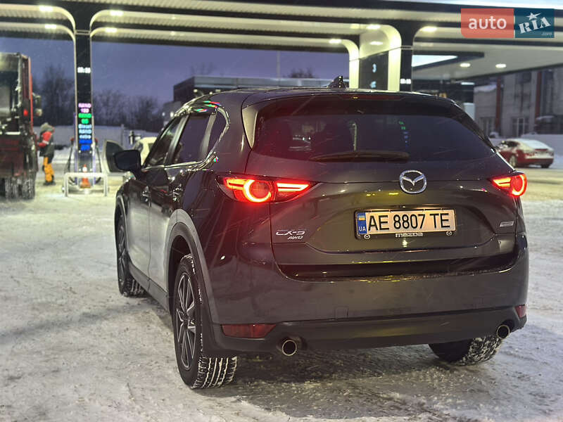 Позашляховик / Кросовер Mazda CX-5 2018 в Дніпрі фото 4 Позашляховик / Кросовер Mazda CX-5 2018 в Дніпрі