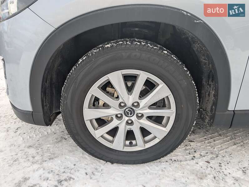 Позашляховик / Кросовер Mazda CX-5 2016 в Рівному