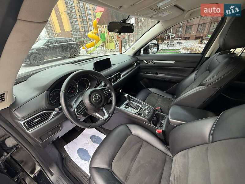 Внедорожник / Кроссовер Mazda CX-5 2017 в Киеве