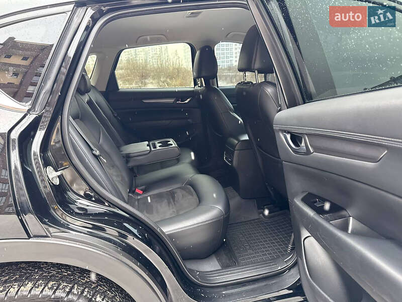 Внедорожник / Кроссовер Mazda CX-5 2017 в Киеве