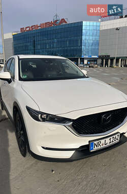 Внедорожник / Кроссовер Mazda CX-5 2017 в Черновцах
