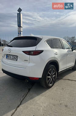 Внедорожник / Кроссовер Mazda CX-5 2017 в Черновцах