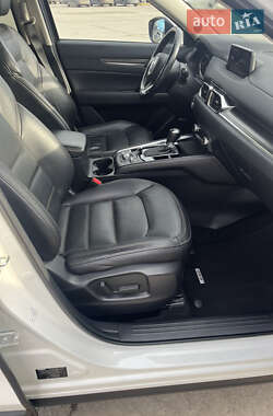 Внедорожник / Кроссовер Mazda CX-5 2017 в Черновцах