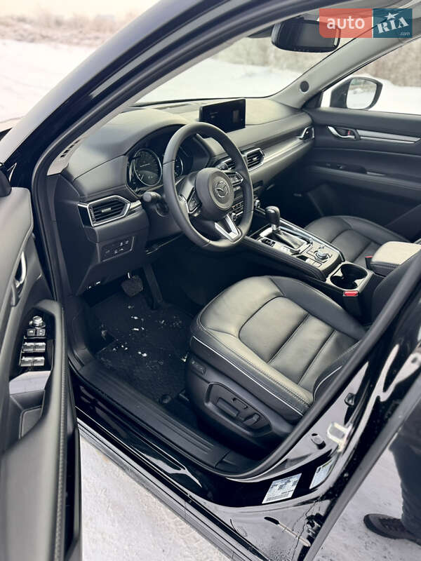 Внедорожник / Кроссовер Mazda CX-5 2025 в Киеве